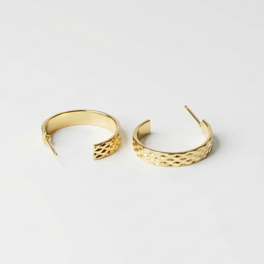 Brinco-argola-dourado-cortes-de-diamante-cizan-boutique