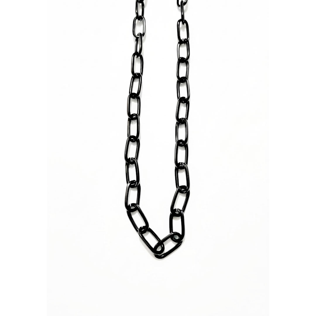 Colar-Elos-retangulares-preto-cizan-boutique