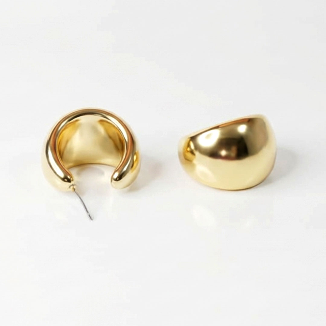 brinco-dourado-C-cizan-boutique